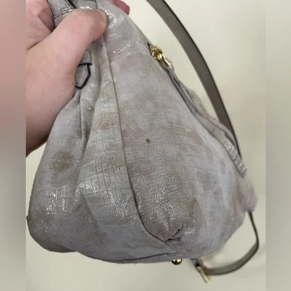 Aimee Kestenberg Beige with Gold Metallic Shimmer Bali Foldover Crossover Bag - Picture 4 of 7